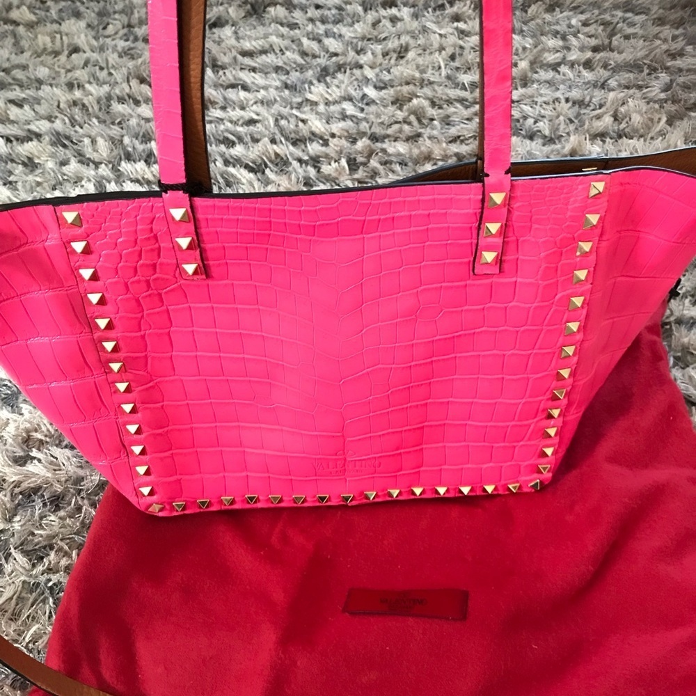 Valentino alligator skin pink/brown reversible bag Limited Collector Piece New - Picture 4 of 7